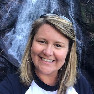 Meet your Posher, Leslie